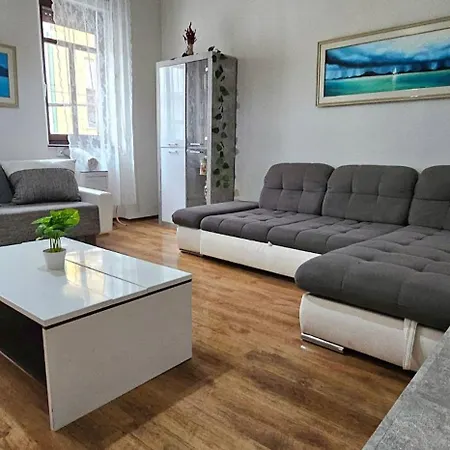 Apartament Artist *